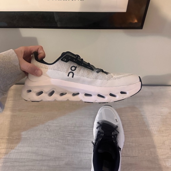 On Cloud Tilt Shoes - Picture 10 of 10